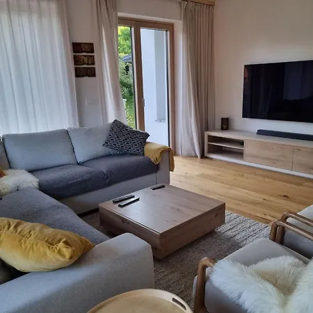 Comfy Mountain Nest بيت للعطل *