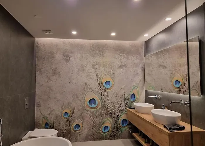 Comfy Mountain Nest 別荘 モイストラナ